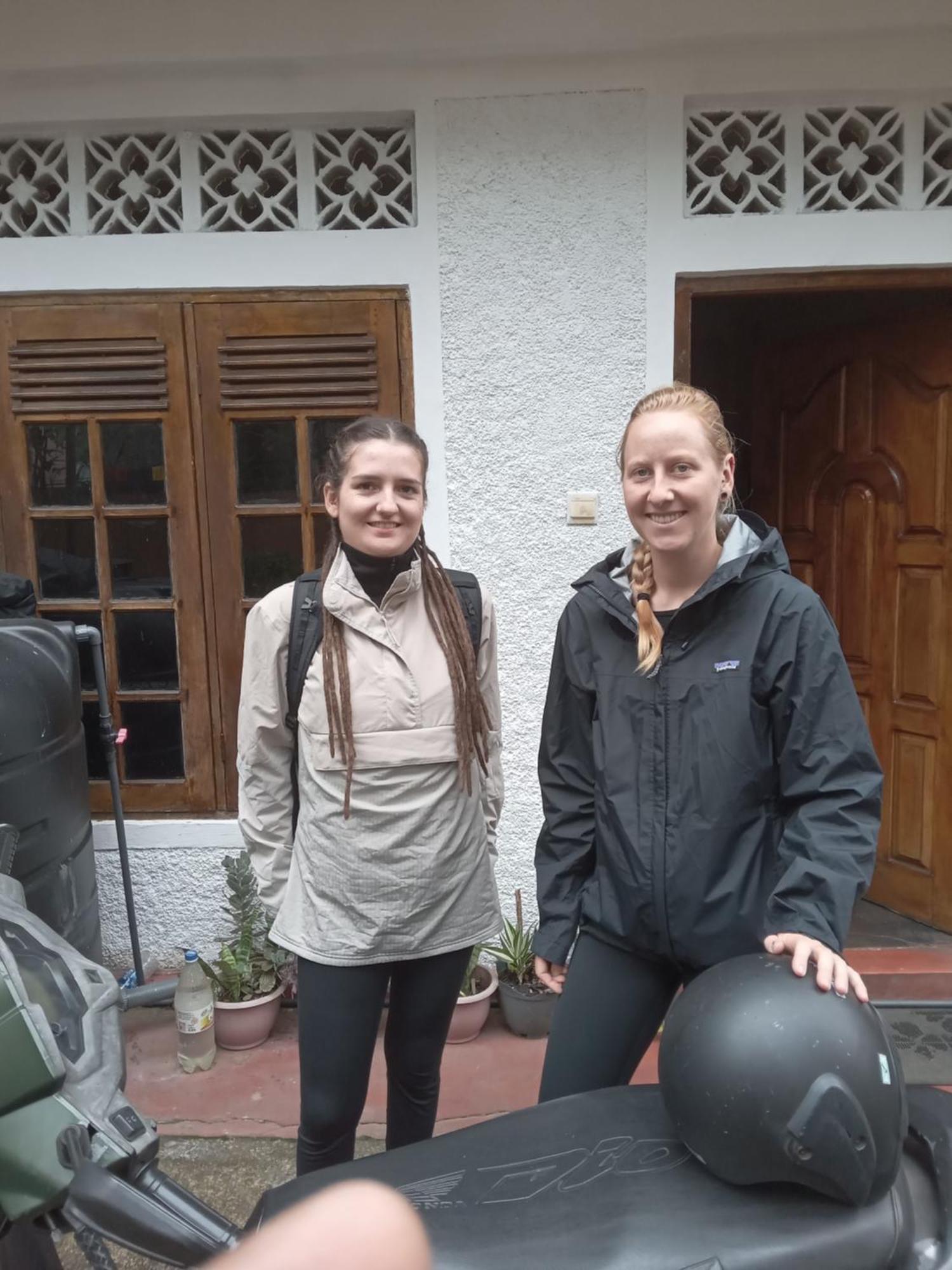 Trinish Homestay Хатон Екстериор снимка