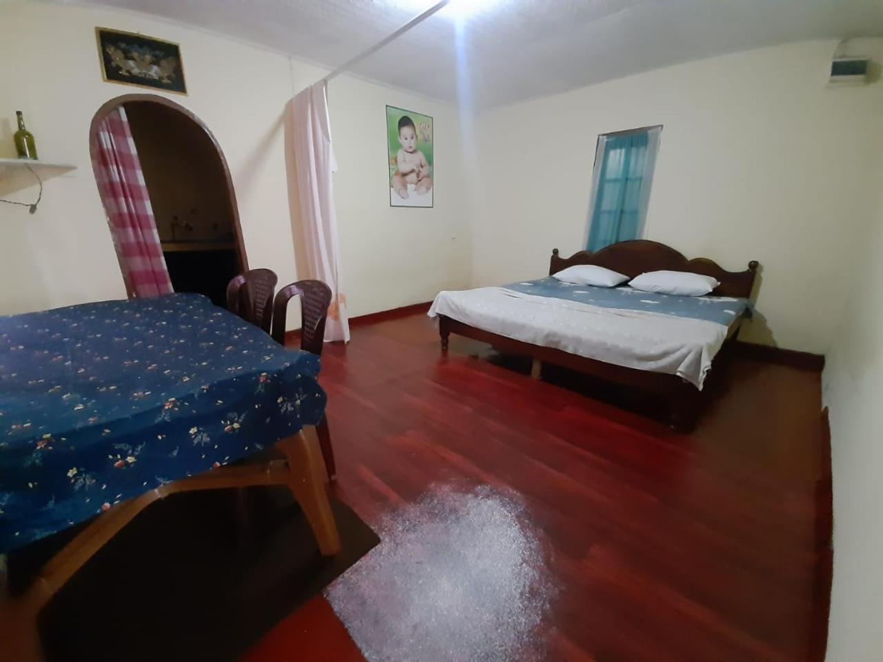 Trinish Homestay Хатон Стая снимка