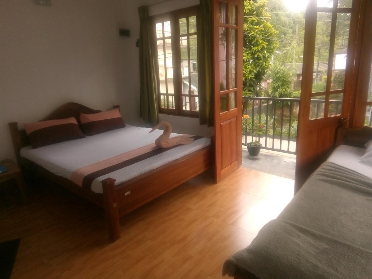 Trinish Homestay Хатон Екстериор снимка